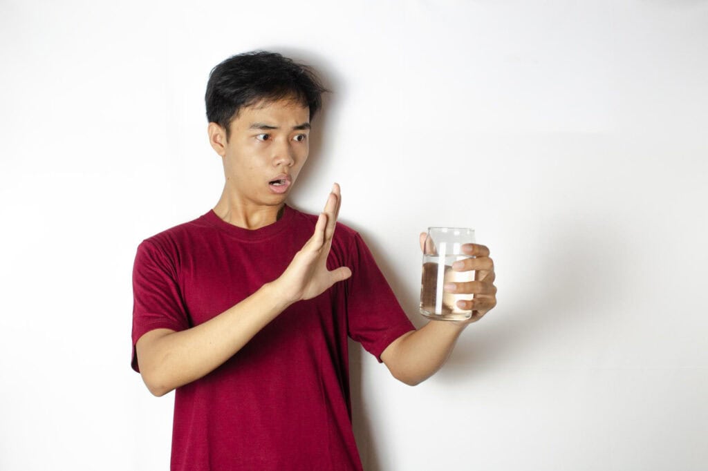 Tidak minum air selama 24 jam