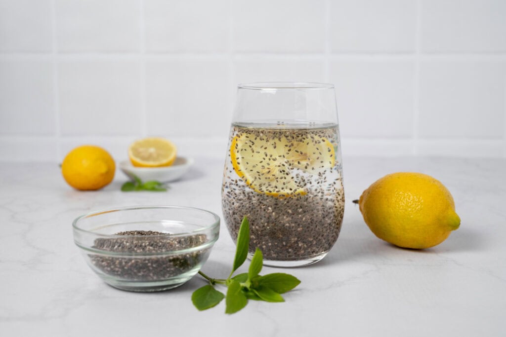Chia seed dan perasan lemon