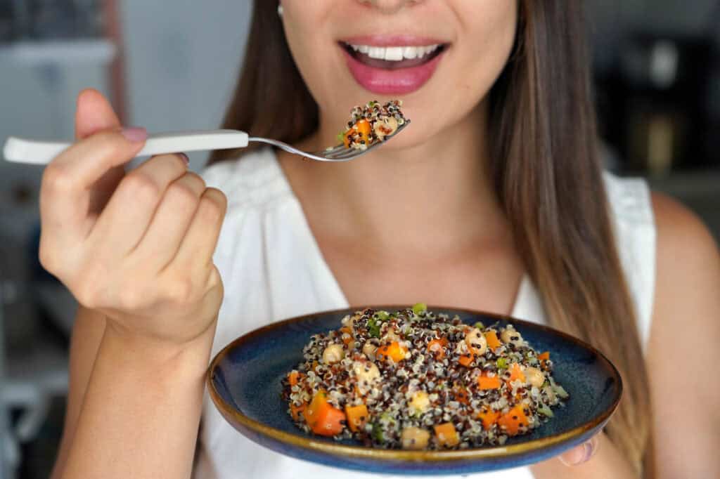 Makan quinoa bantu diet lebih optimal karena rendah kalori dan kaya serat