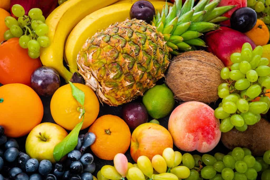 Ganti snack kemasan dengan buah yang mengandung gula alami