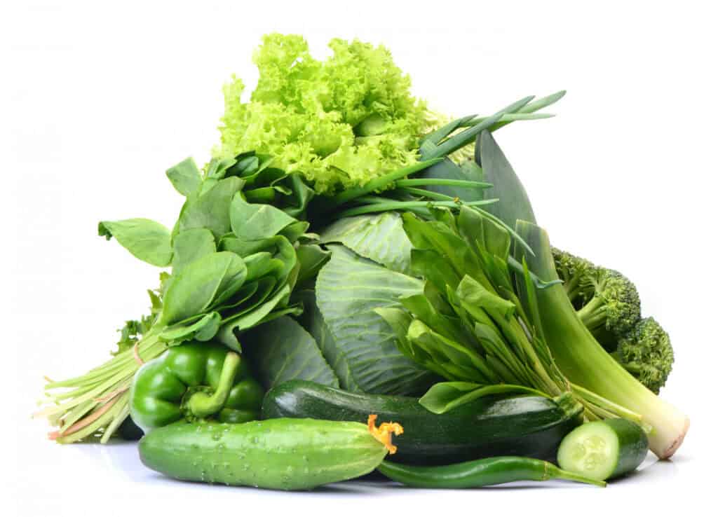 Sayuran hijau yang kaya serat dan vitamin