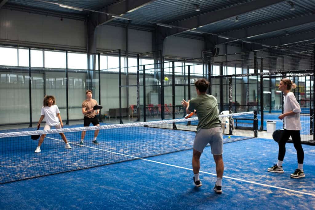 Padel cardio inteval yang mennyenangkan dan cukup membakar kalori