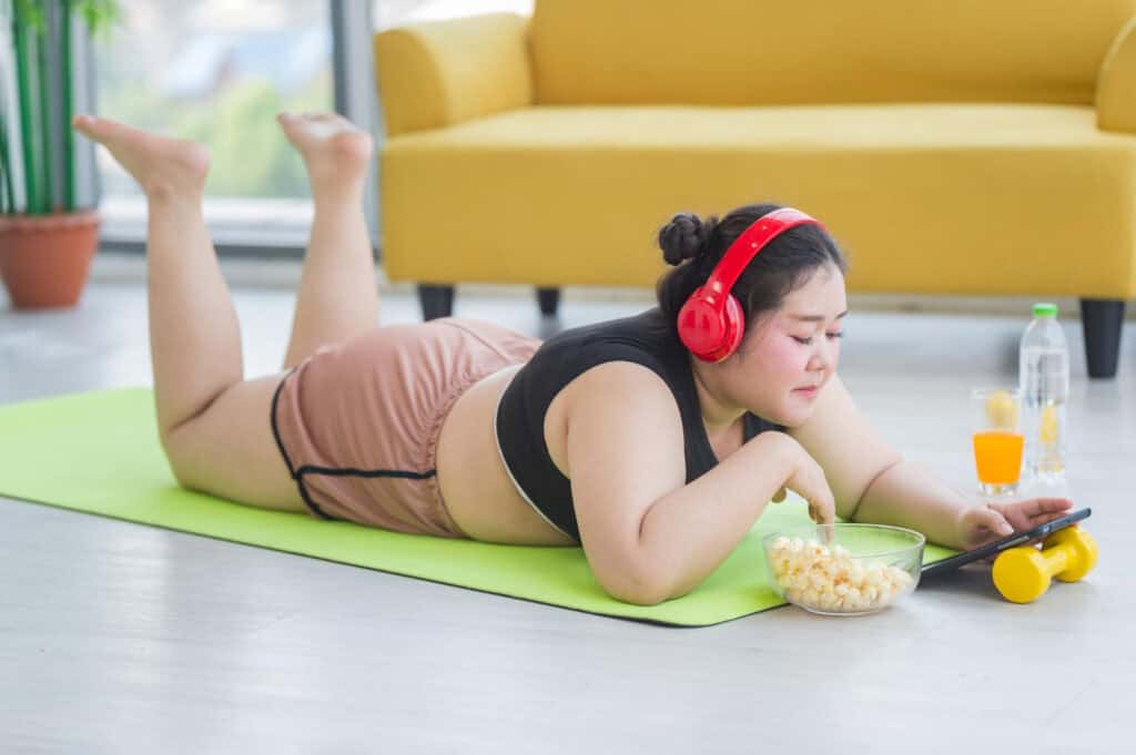 Santai tidak mengatur makanan karena merasa sudah olahraga