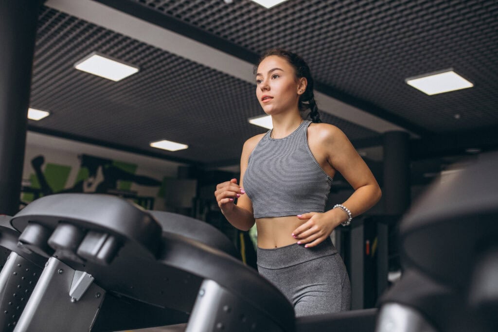 Kombinsi kardio dan angkat beban paling baik untuk kesehatan menyeluruh