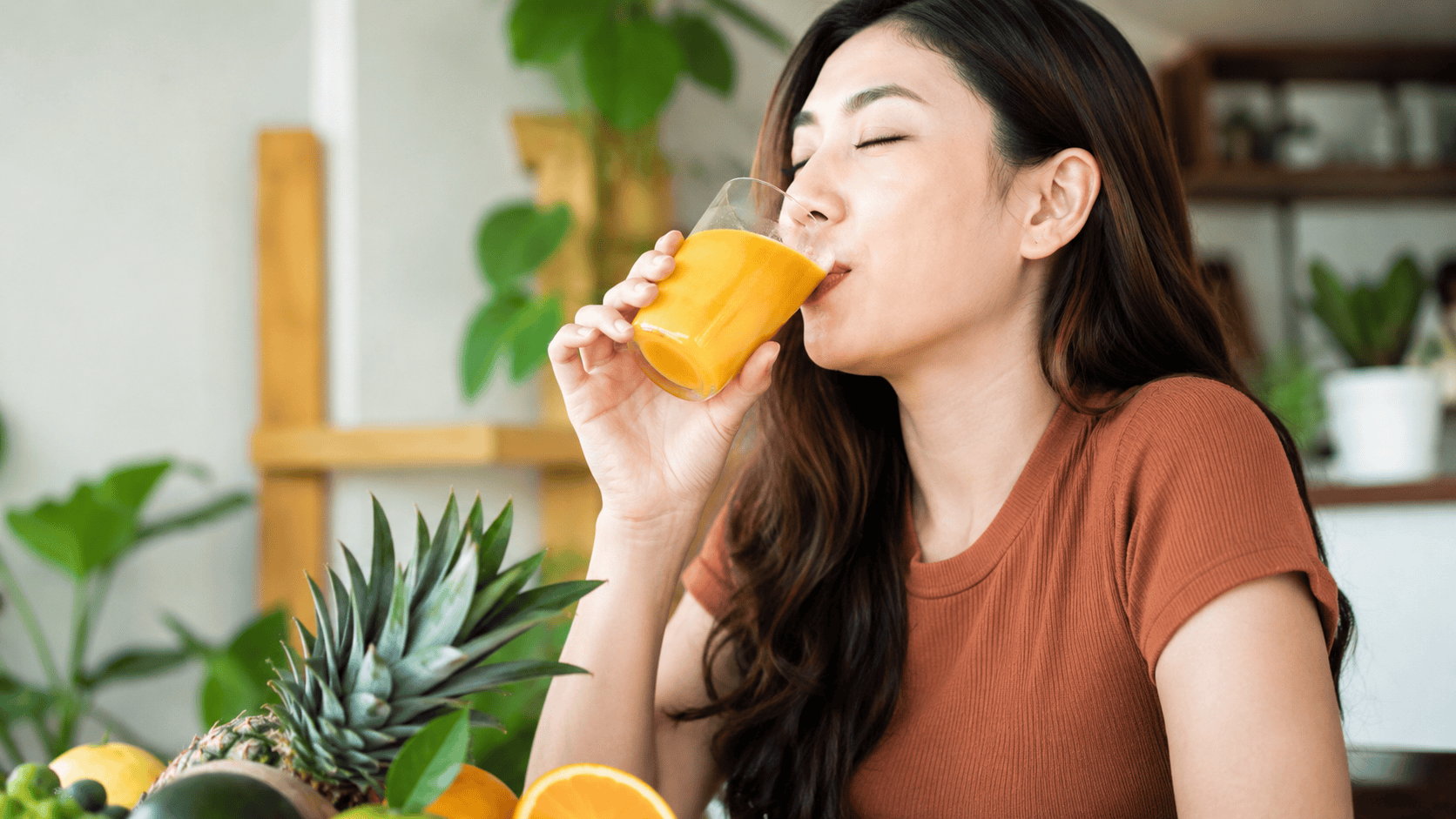 Makan Buah Utuh Jauh Lebih Baik dari Jus Buah Cek Faktanya
