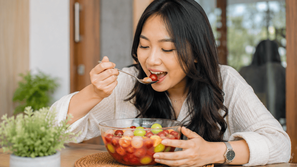 Makan asinan ceri secukupnya saja
